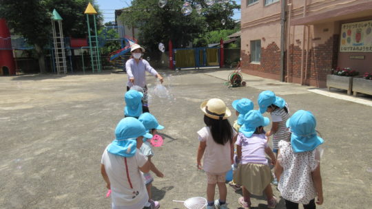 夏季保育　シャボン玉➀りす組