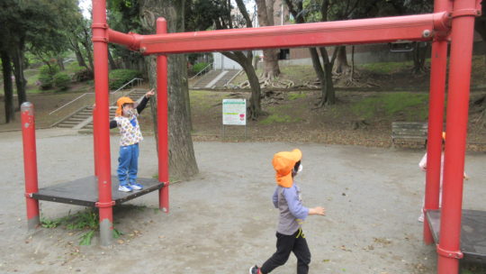 年長　園外保育（千葉公園）②