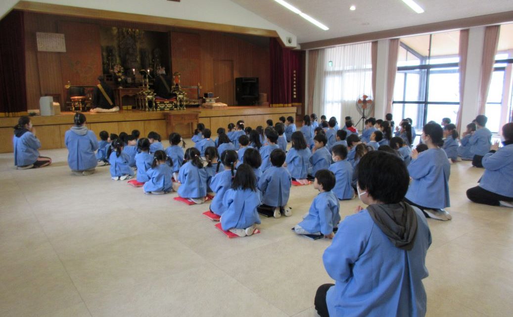 成道会祈願・おたきあげ・ピヨコ隊・サンタの集いなどなど