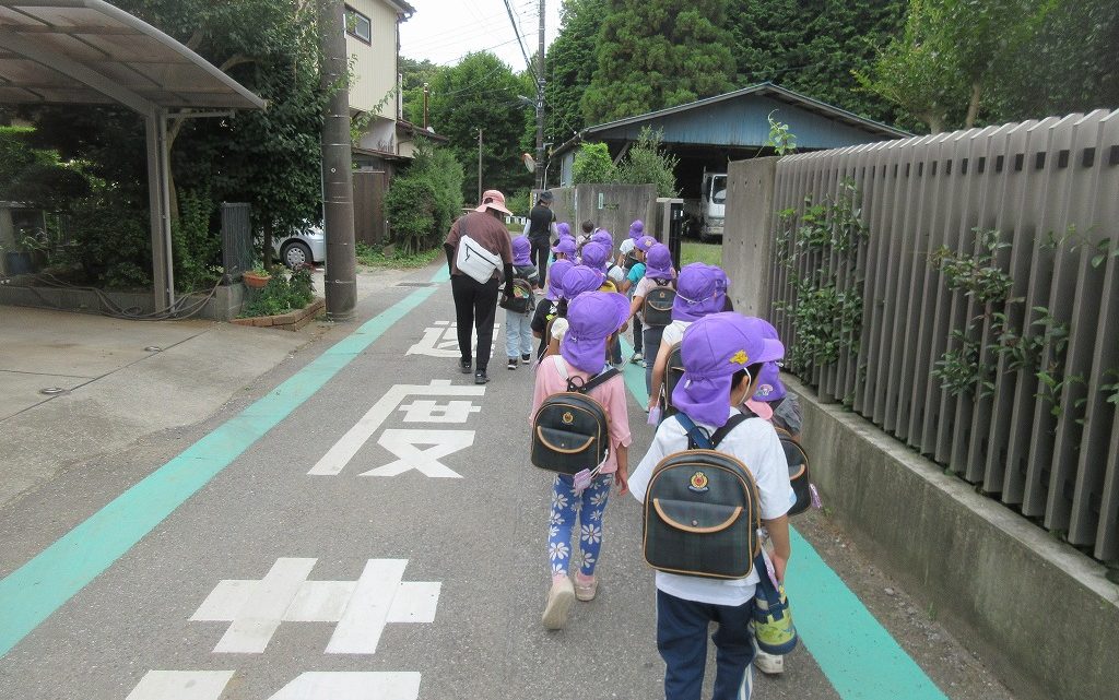 年長 園外保育こどもり➀