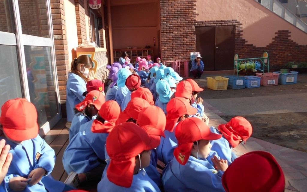 【全学年】おたきあげ・ピヨコ隊・サンタの集い・終業式