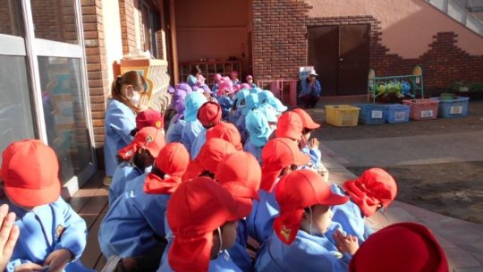 【全学年】おたきあげ・ピヨコ隊・サンタの集い・終業式