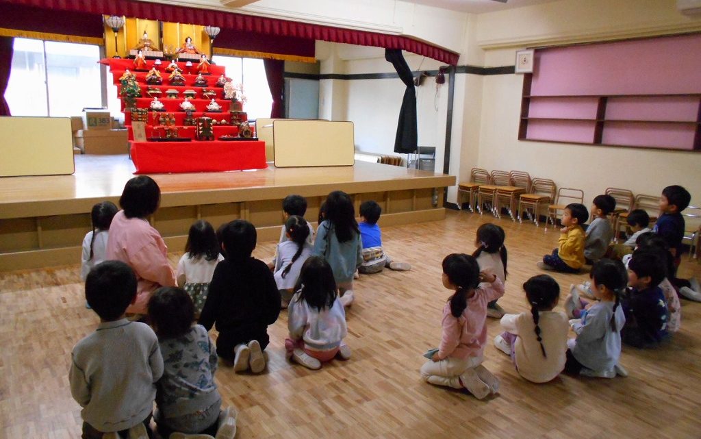 年少　製作＆遊びのようす③